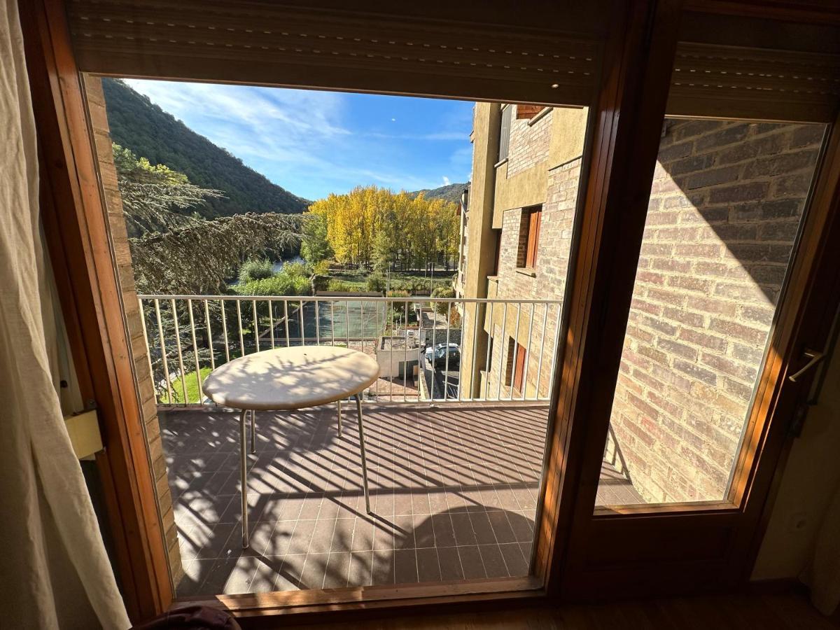 Apartament Rialp Amb Vistes Al Riu Noguera Pallaresa Exteriér fotografie