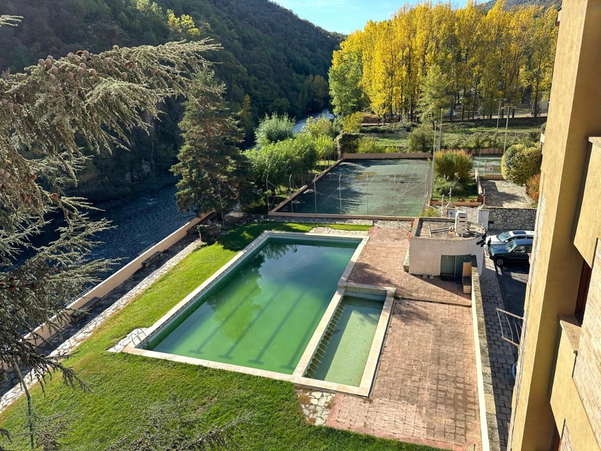 Apartament Rialp Amb Vistes Al Riu Noguera Pallaresa Exteriér fotografie